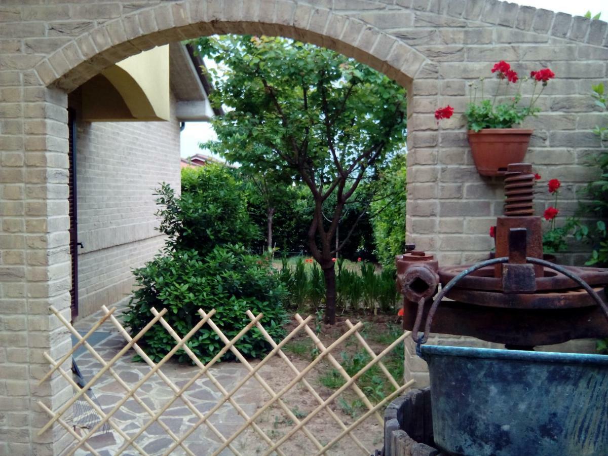 Recanati Family Екстер'єр фото